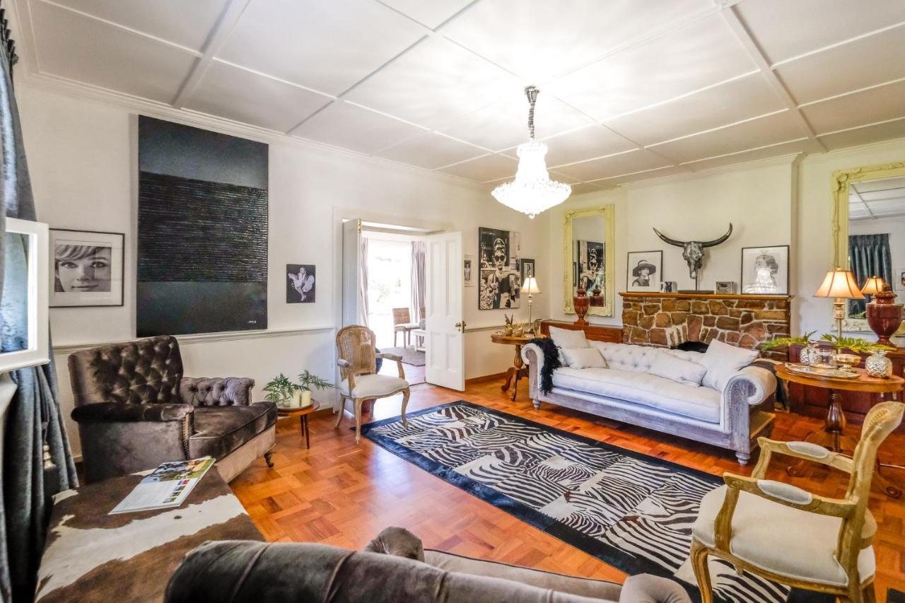Oude Berg Guesthouse - 10 Caledon Street George Buitenkant foto